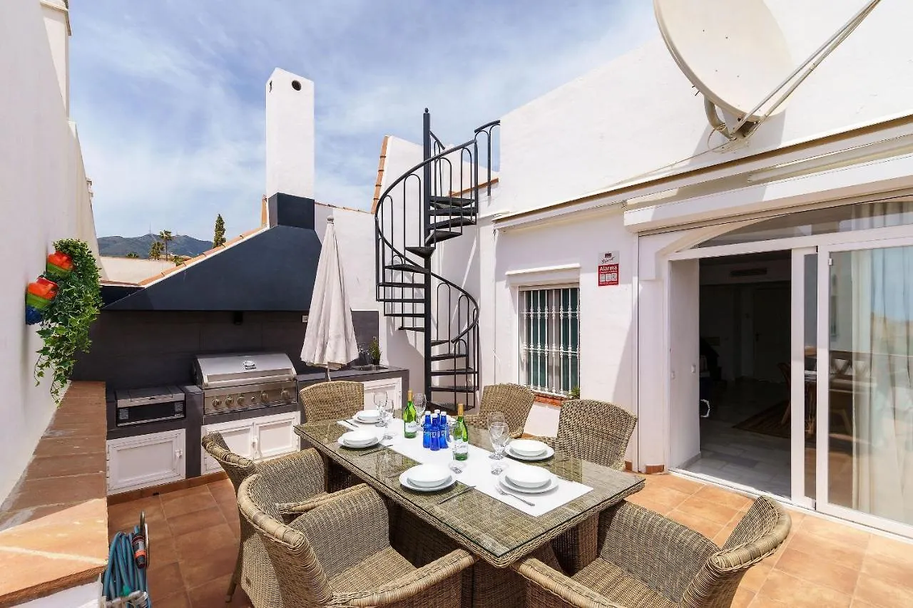 Beautiful Views Family Townhouse Steps From The Beach Benalmadena 0*,