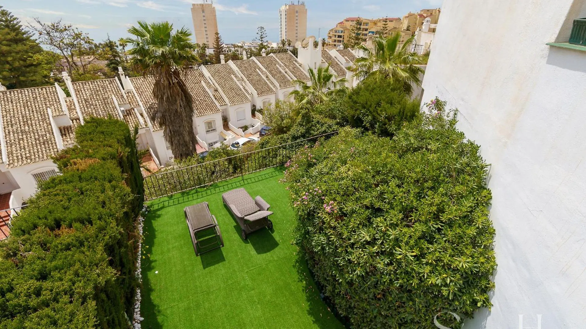 Beautiful Views Family Townhouse Steps From The Beach Benalmadena Holiday home