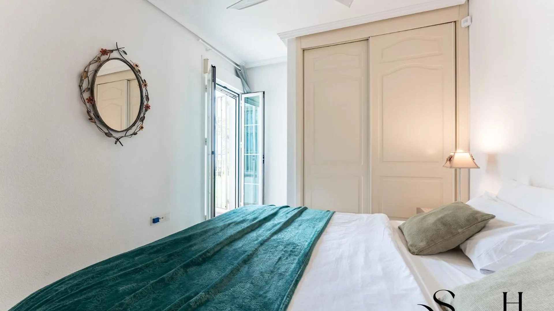 Beautiful Views Family Townhouse Steps From The Beach Benalmadena 0*,  Spain